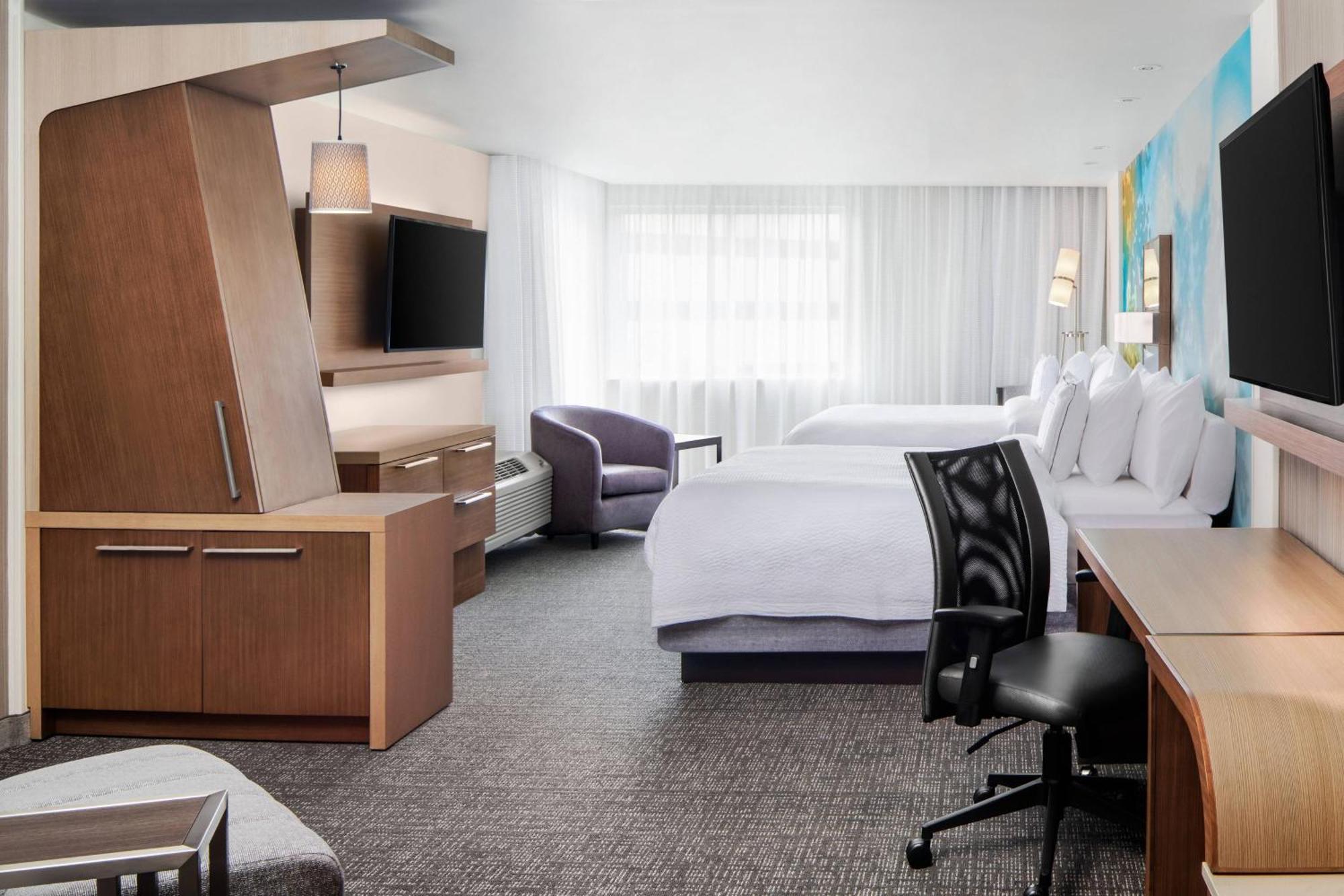 Courtyard By Marriott Wayne Fairfield Hotel Bagian luar foto
