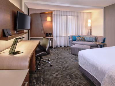 Courtyard By Marriott Wayne Fairfield Hotel Bagian luar foto