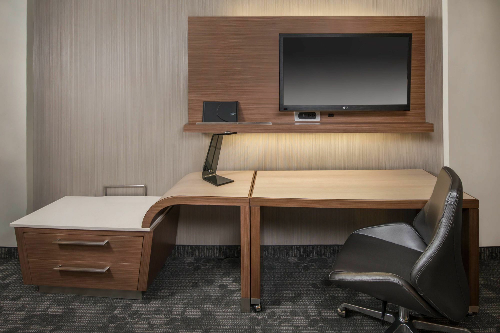 Courtyard By Marriott Wayne Fairfield Hotel Bagian luar foto